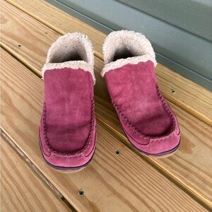 Cozy Pink Suede Slippers
